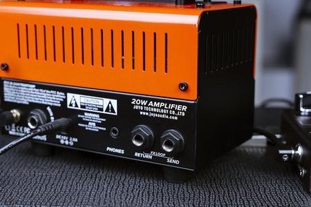 Joyo BanTamP Firebrand - hybrydowa głowa gitarowa 20 W