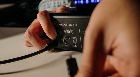 Mackie MAINSTREAM - Interfejs audio streamer
