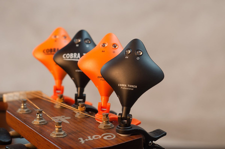 Joyo JT-202 Cobra Standard BK - czarny tuner z ładowaniem USB