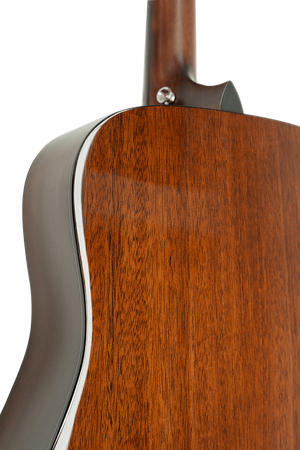 Gitara akustyczna SAGA SF830 NA