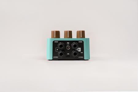 UA - UAFX Del-Verb Ambience Companion