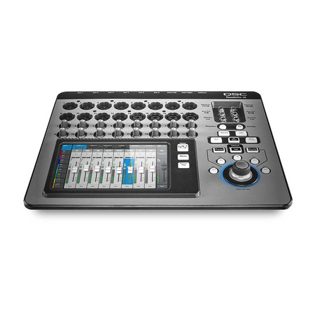 QSC TouchMix-16 – kompaktowy cyfrowy mikser audio z ekranem dotykowym