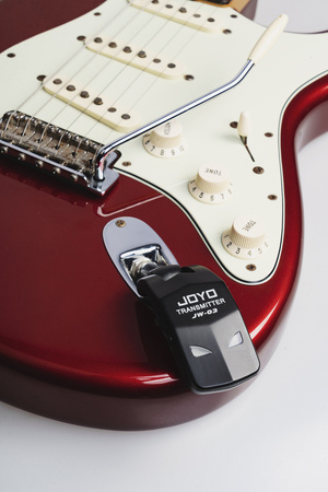 Joyo JW-03 - system bezprzewodowy do gitary