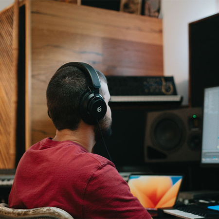 Adam Audio ADAM H200 – Słuchawki studyjne