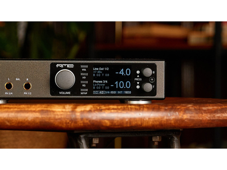 RME ADI-2 PRO EX - przetwornik AD/DA