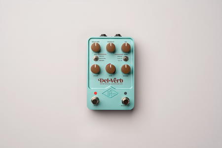 Universal Audio UA – UAFX Del-Verb Ambience Companion
