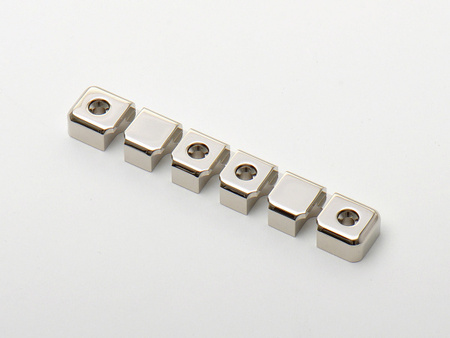 Duesenberg HDT5N - strunociąg do basu pięciostrunowego